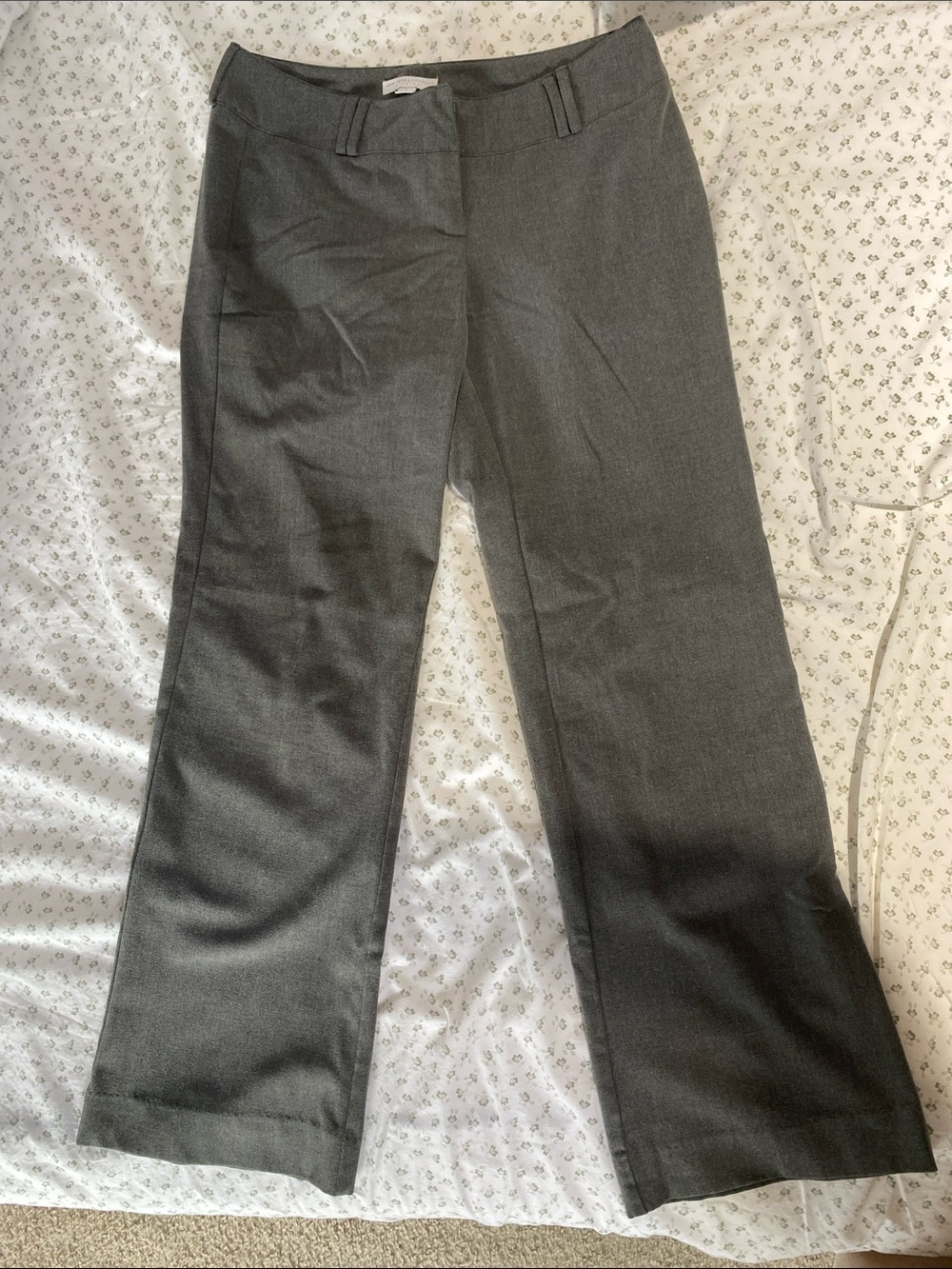 New York and Company Gray Flair Pants
